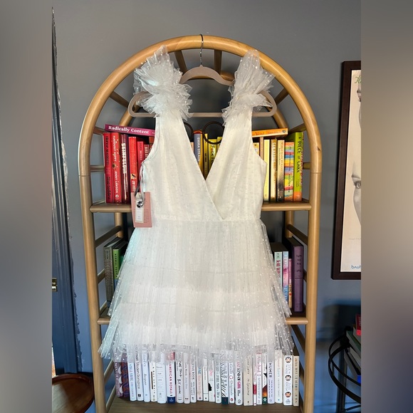 MONIQUE LHUILLIER LITTLE WHITE DRESS - Picture 2 of 9